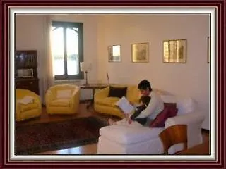 לינה וארוחת בוקר ונציה Al Tramonto Dorato 2*,